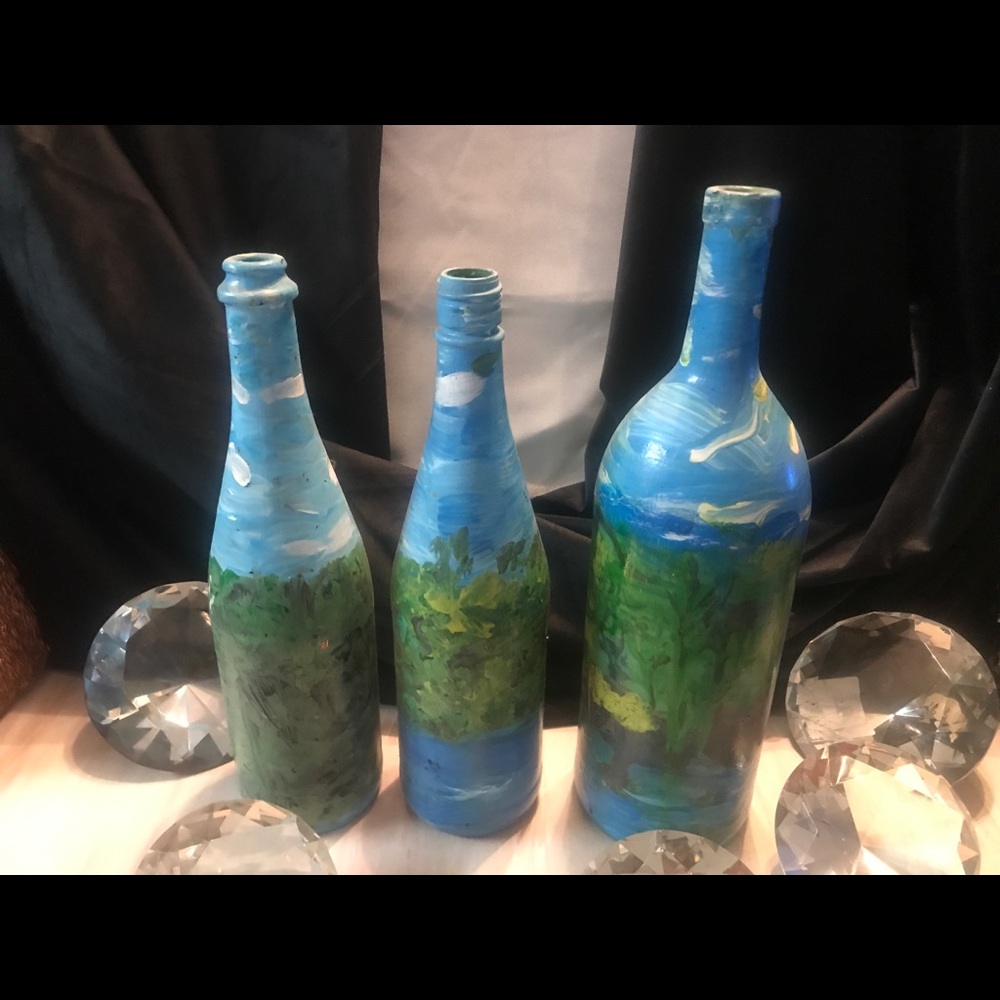 💚💙 Bottle Vase 💚💙 - Picture 8 of 13